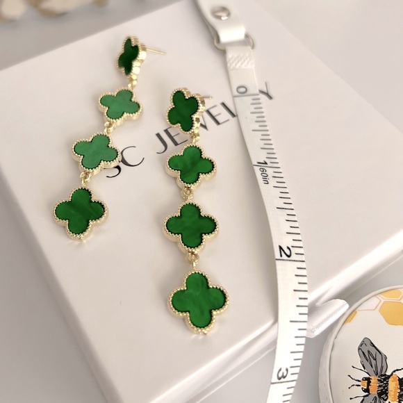 SC JEWELRY Jewelry - Last 1 🔥 Green Dangle Clover Earrings 925 Sterling Silver